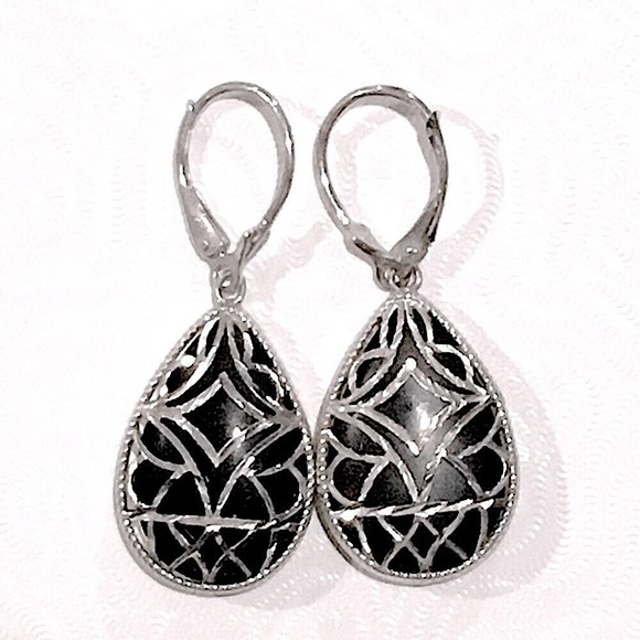 Sterling Silver Wrapped Black Onyx Filigree Jewelry Set - Picture 5 of 17